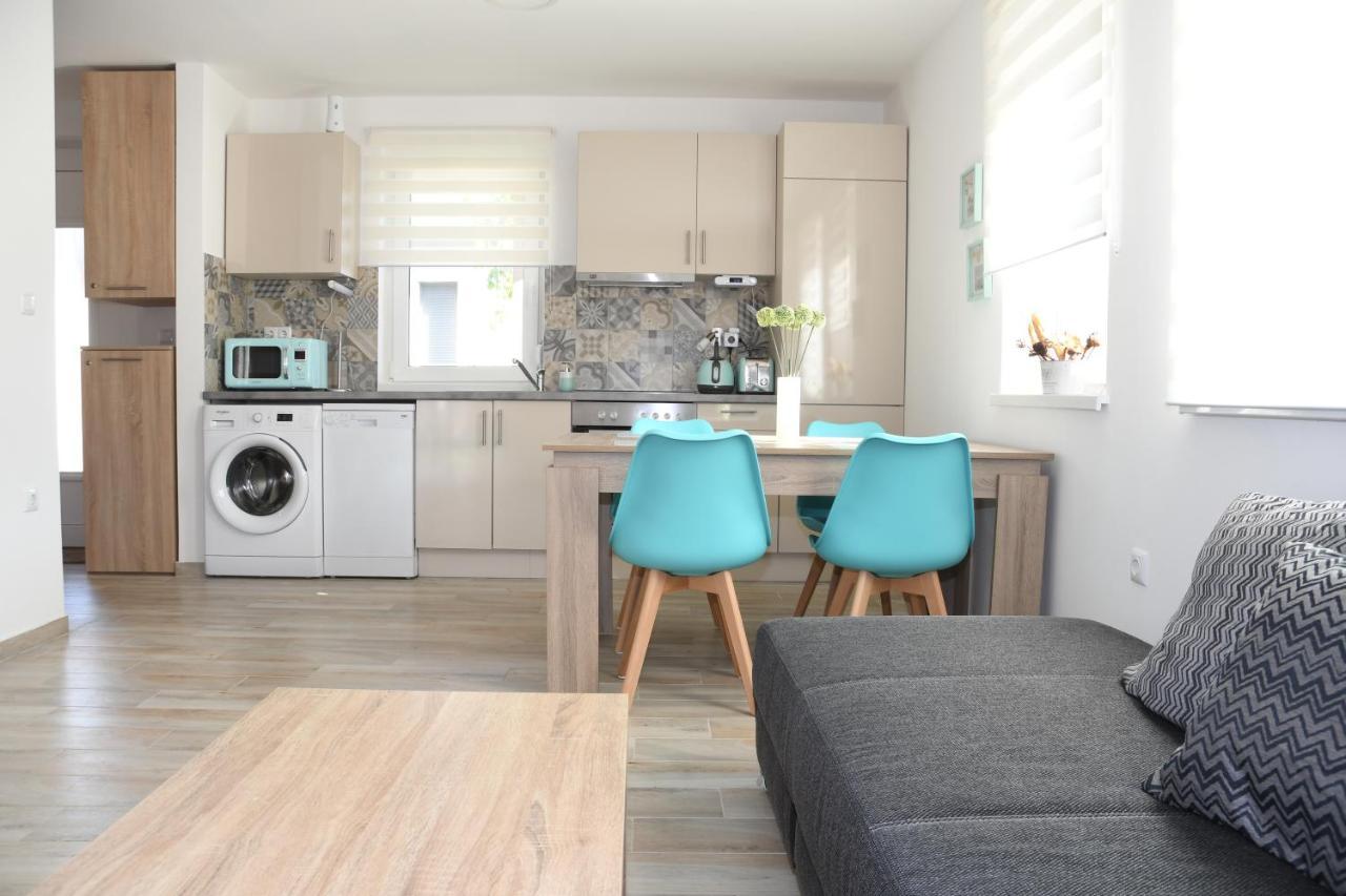 Ferienwohnung Menta Lak Balatongyörök Exterior foto